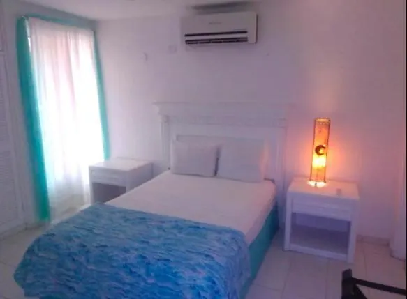 Cancun Villa Turquesa, amplia, excelente ubicación. Apartamento